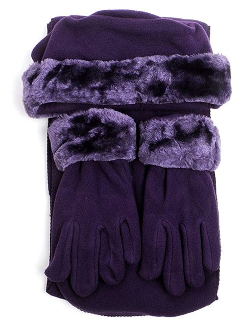 women's designer gloves and scarves.